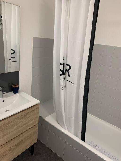 Studio Entierement Renove Avec Parking Gratuit Сен-Назер Экстерьер фото